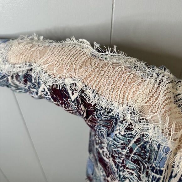 Free People Size Large Nouveau Blouse Blue Boho Top Keyhole Back Lace Faux Wrap - Picture 15 of 16